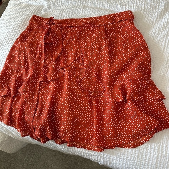 Altar’d State Size Large Orange Polka Dot faux wrap skirt with ruffles, EUC - Picture 10 of 13